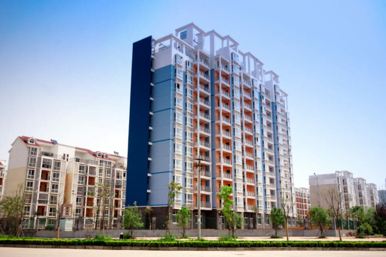 How to Buy the Freehold of Your Building | UK Guide