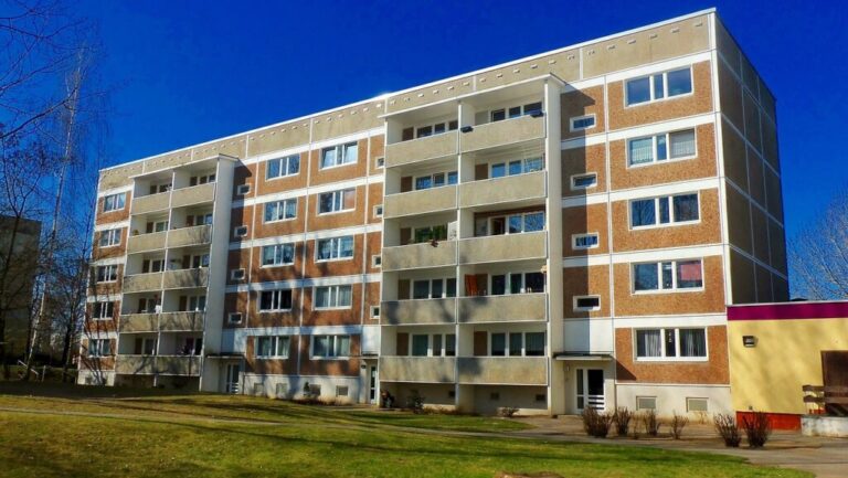 Service Charge Budgeting for Kent Flats: What Should Be Included?